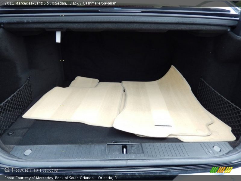  2011 S 550 Sedan Trunk