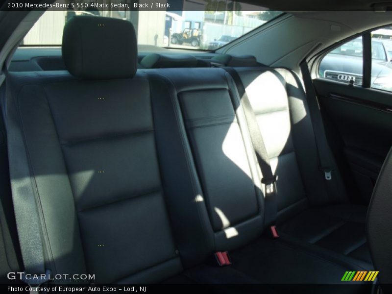 Black / Black 2010 Mercedes-Benz S 550 4Matic Sedan