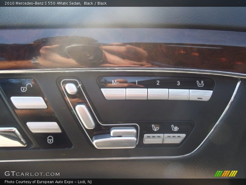 Black / Black 2010 Mercedes-Benz S 550 4Matic Sedan