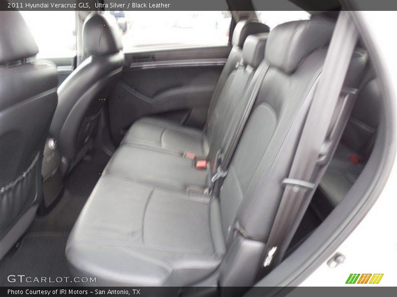 Ultra Silver / Black Leather 2011 Hyundai Veracruz GLS