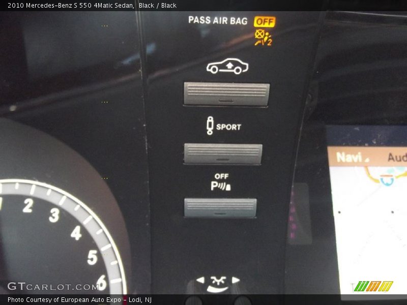 Black / Black 2010 Mercedes-Benz S 550 4Matic Sedan