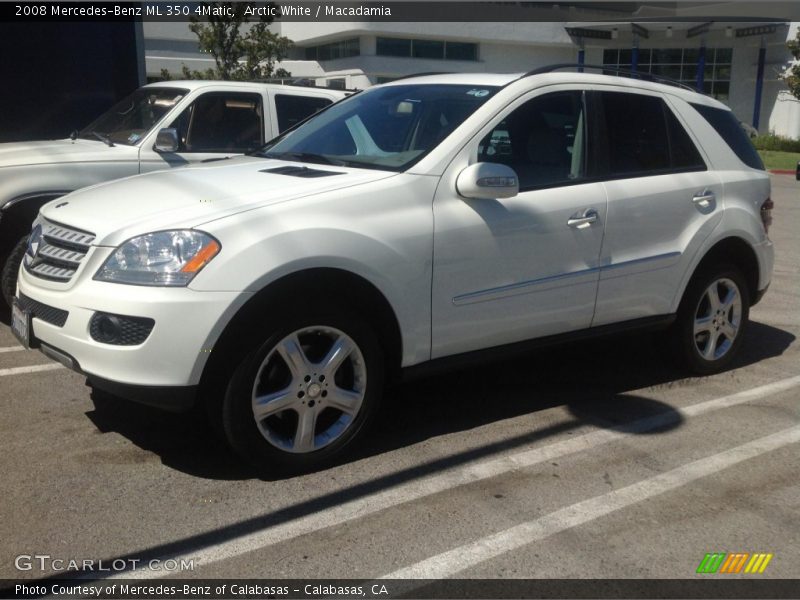 Arctic White / Macadamia 2008 Mercedes-Benz ML 350 4Matic