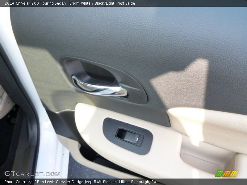 Bright White / Black/Light Frost Beige 2014 Chrysler 200 Touring Sedan