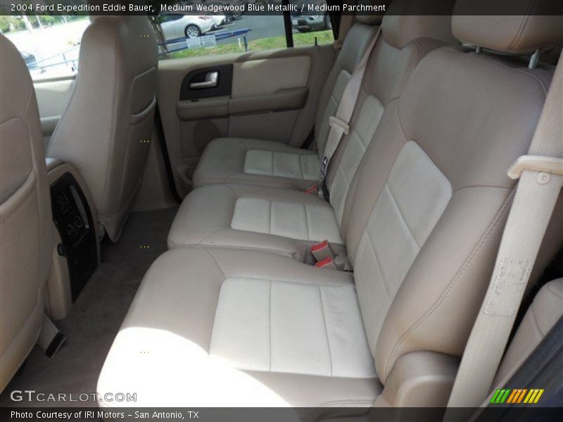 Medium Wedgewood Blue Metallic / Medium Parchment 2004 Ford Expedition Eddie Bauer
