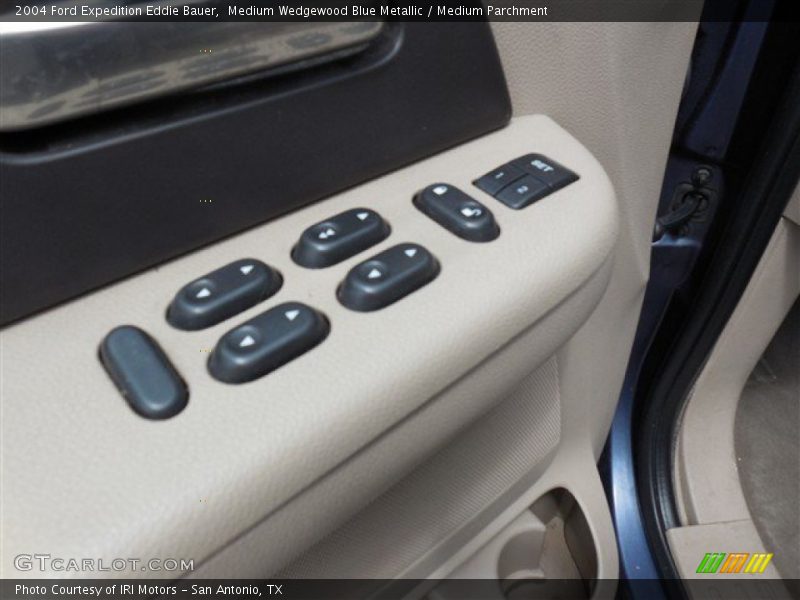 Medium Wedgewood Blue Metallic / Medium Parchment 2004 Ford Expedition Eddie Bauer