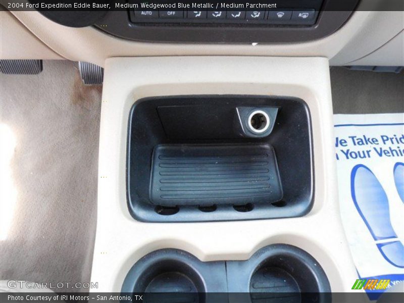 Medium Wedgewood Blue Metallic / Medium Parchment 2004 Ford Expedition Eddie Bauer