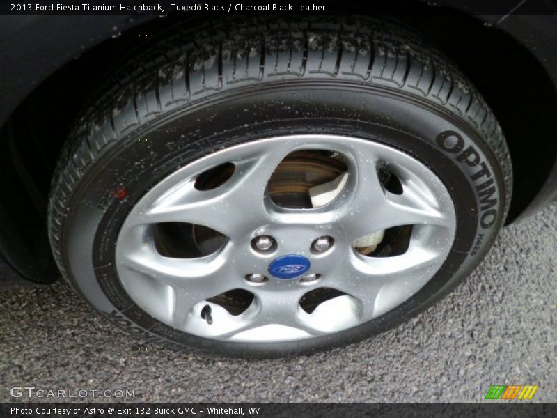Tuxedo Black / Charcoal Black Leather 2013 Ford Fiesta Titanium Hatchback