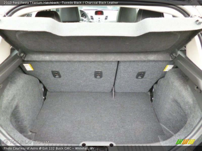 Tuxedo Black / Charcoal Black Leather 2013 Ford Fiesta Titanium Hatchback