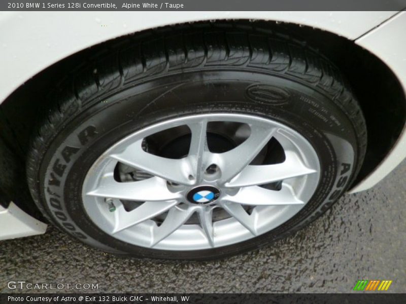 Alpine White / Taupe 2010 BMW 1 Series 128i Convertible