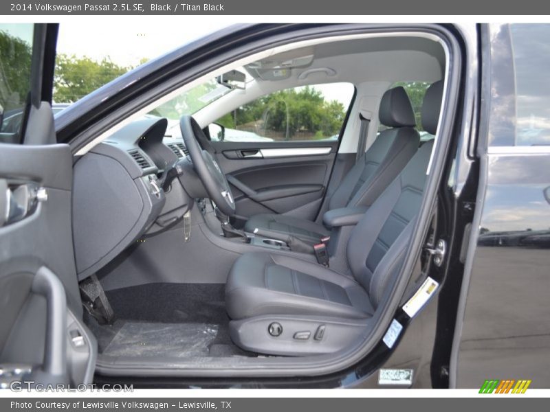 Black / Titan Black 2014 Volkswagen Passat 2.5L SE