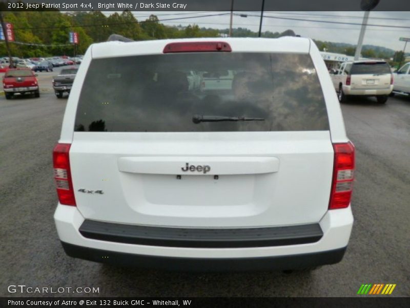 Bright White / Dark Slate Gray 2012 Jeep Patriot Sport 4x4