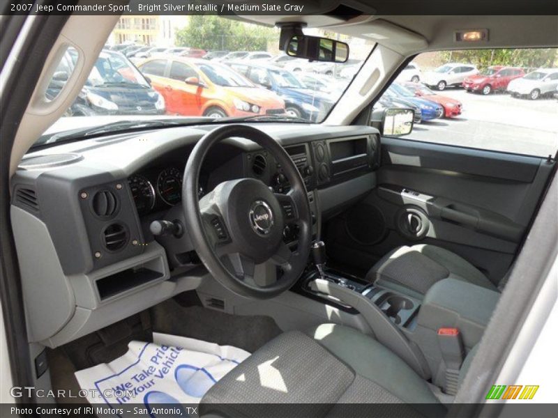 Bright Silver Metallic / Medium Slate Gray 2007 Jeep Commander Sport