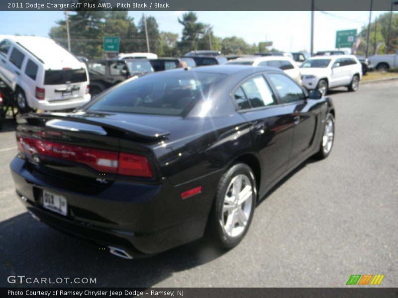 Pitch Black / Black 2011 Dodge Charger R/T Plus AWD