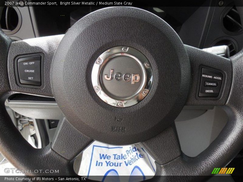 Bright Silver Metallic / Medium Slate Gray 2007 Jeep Commander Sport