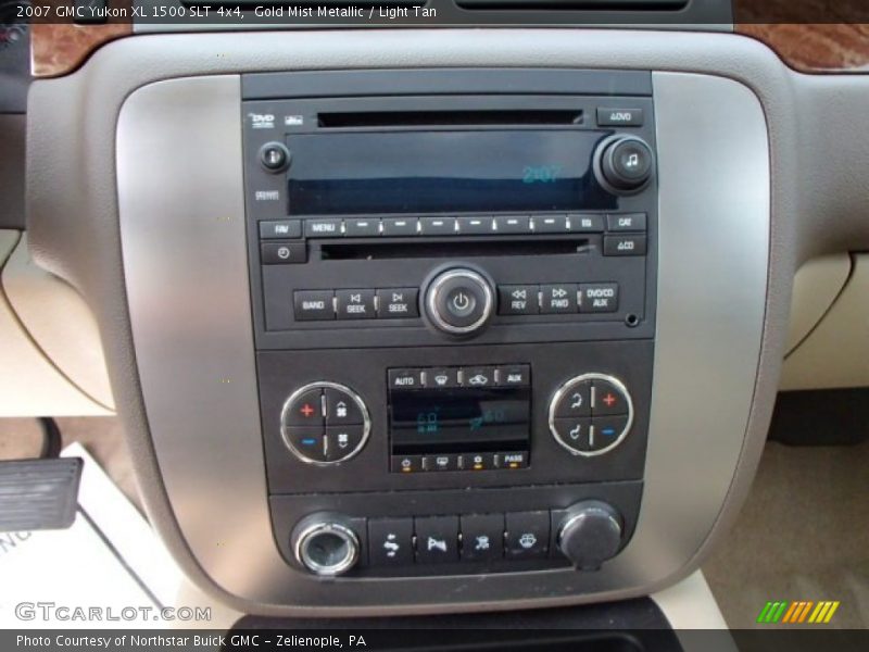 Gold Mist Metallic / Light Tan 2007 GMC Yukon XL 1500 SLT 4x4
