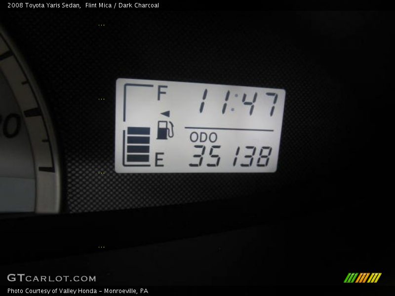 Flint Mica / Dark Charcoal 2008 Toyota Yaris Sedan