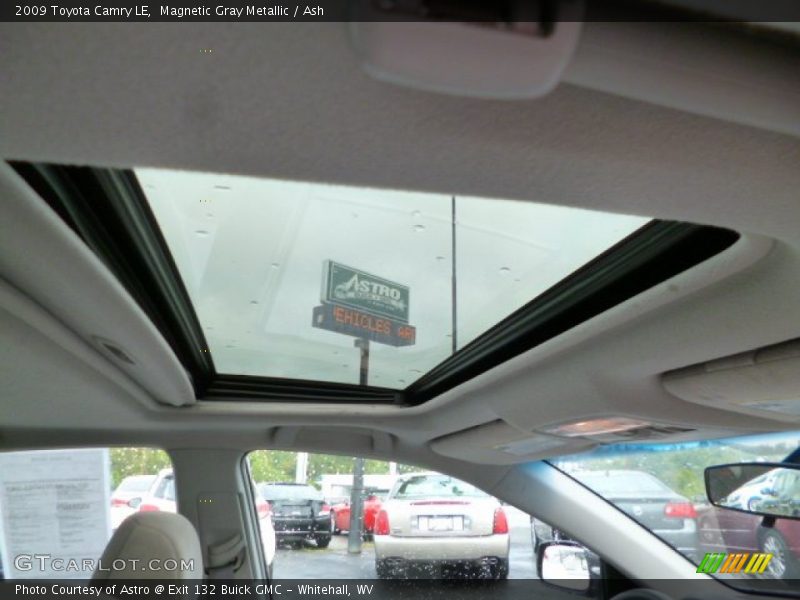 Magnetic Gray Metallic / Ash 2009 Toyota Camry LE