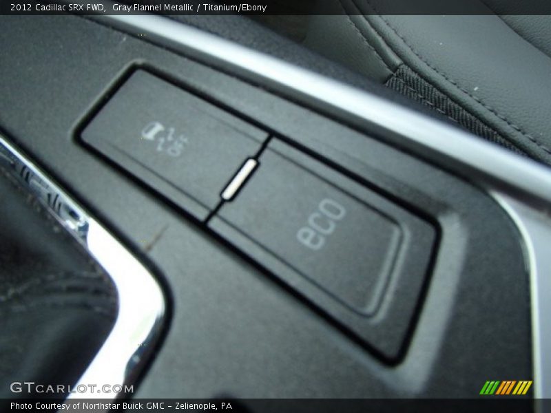 Gray Flannel Metallic / Titanium/Ebony 2012 Cadillac SRX FWD