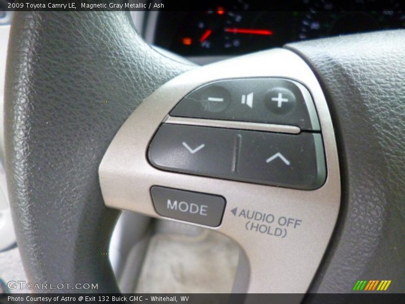 Magnetic Gray Metallic / Ash 2009 Toyota Camry LE