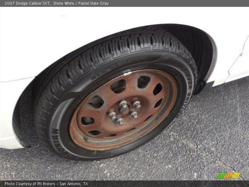 Stone White / Pastel Slate Gray 2007 Dodge Caliber SXT