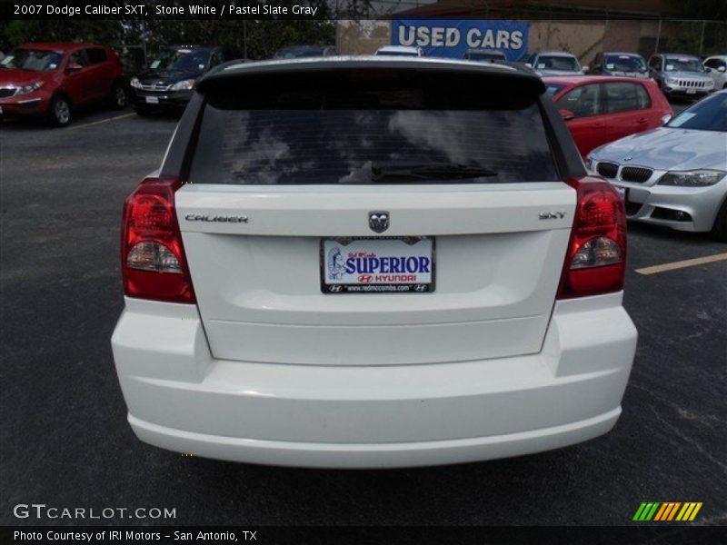 Stone White / Pastel Slate Gray 2007 Dodge Caliber SXT