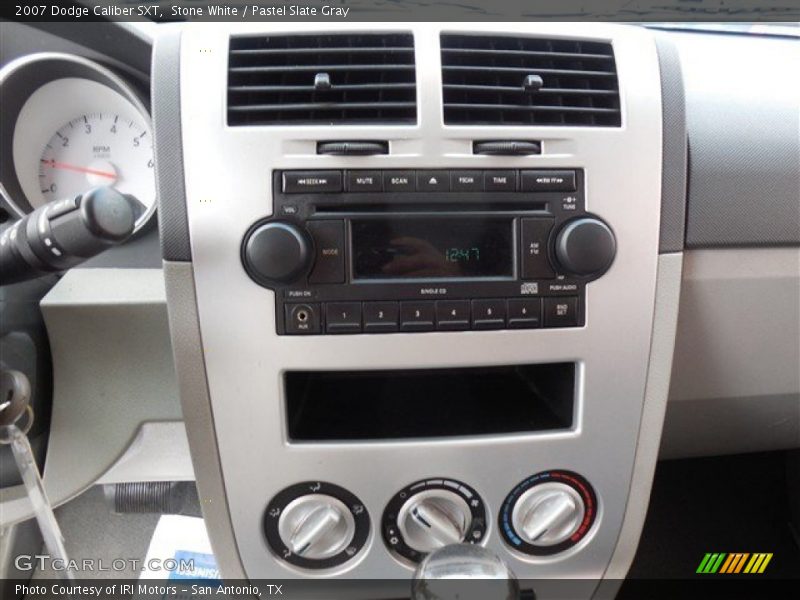 Stone White / Pastel Slate Gray 2007 Dodge Caliber SXT