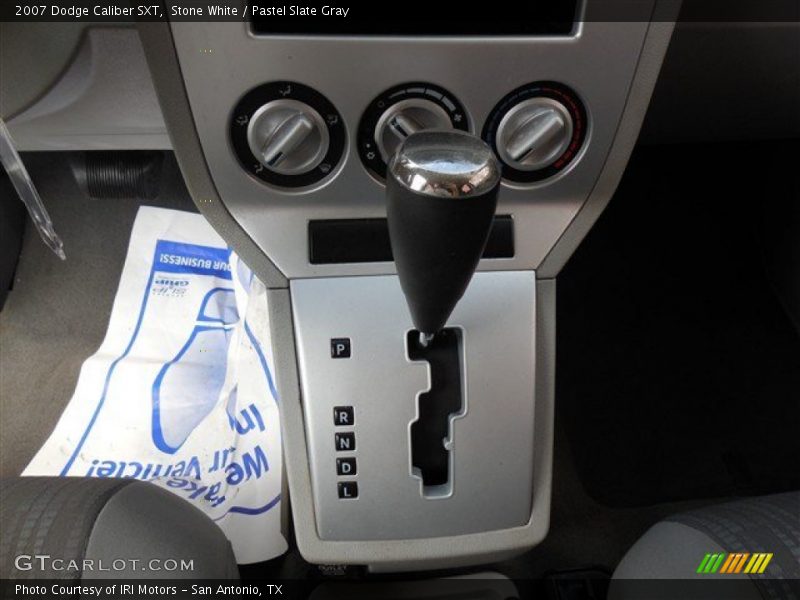 Stone White / Pastel Slate Gray 2007 Dodge Caliber SXT