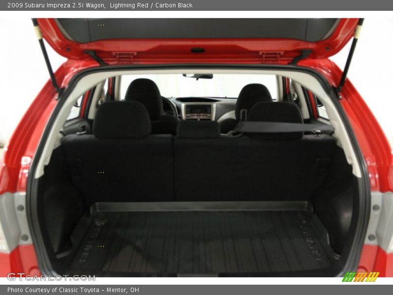 Lightning Red / Carbon Black 2009 Subaru Impreza 2.5i Wagon
