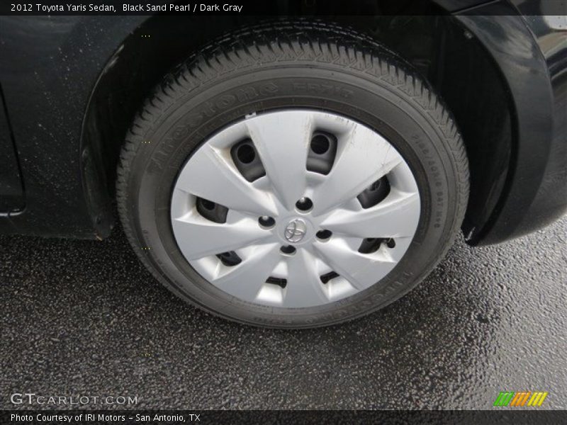 Black Sand Pearl / Dark Gray 2012 Toyota Yaris Sedan