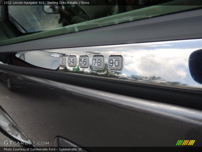 Sterling Grey Metallic / Stone 2012 Lincoln Navigator 4x2