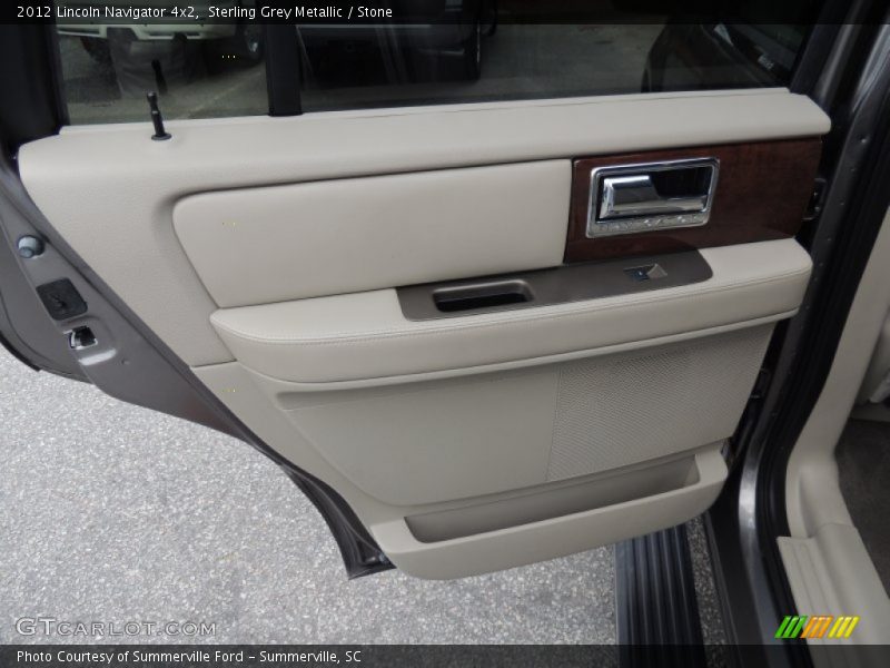 Sterling Grey Metallic / Stone 2012 Lincoln Navigator 4x2