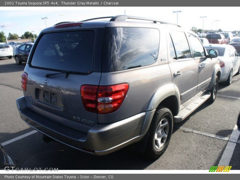 Thunder Gray Metallic / Charcoal 2001 Toyota Sequoia SR5 4x4