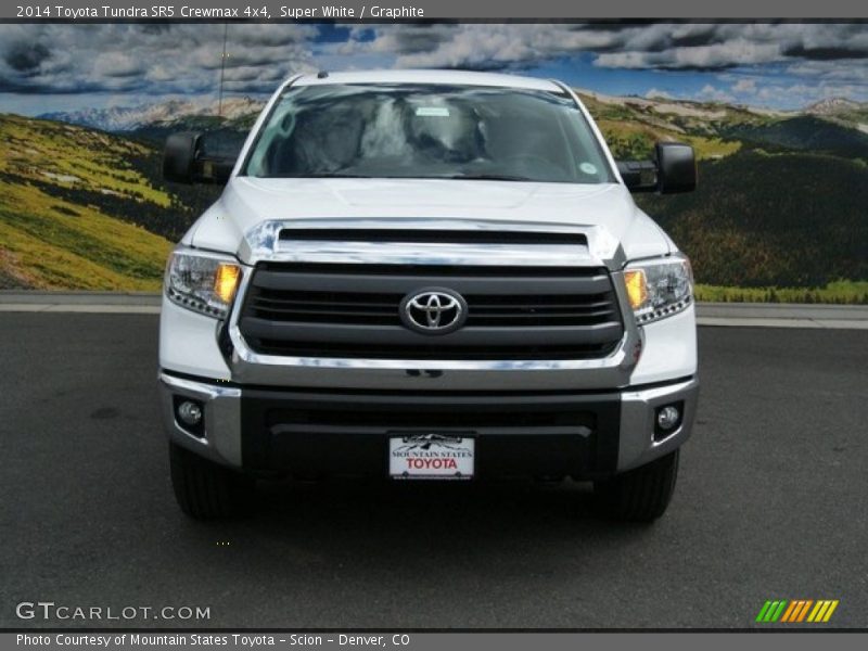 Super White / Graphite 2014 Toyota Tundra SR5 Crewmax 4x4
