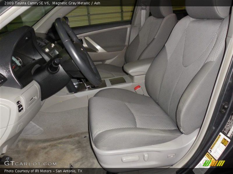 Magnetic Gray Metallic / Ash 2009 Toyota Camry SE V6