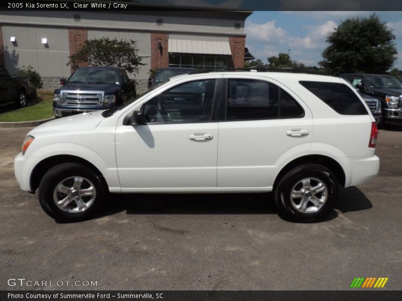 Clear White / Gray 2005 Kia Sorento LX