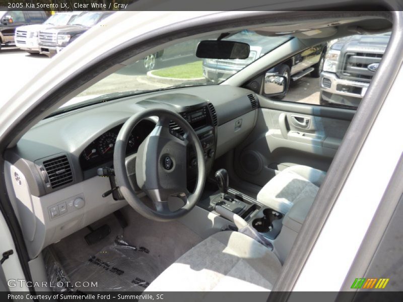 Clear White / Gray 2005 Kia Sorento LX