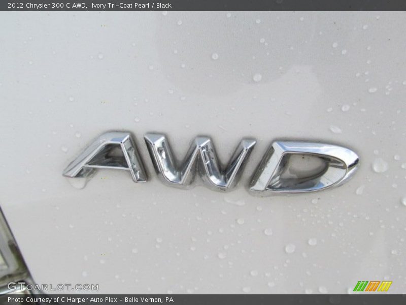 Ivory Tri-Coat Pearl / Black 2012 Chrysler 300 C AWD