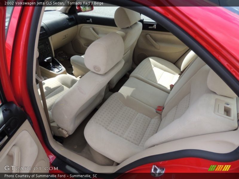 Tornado Red / Beige 2002 Volkswagen Jetta GLS Sedan