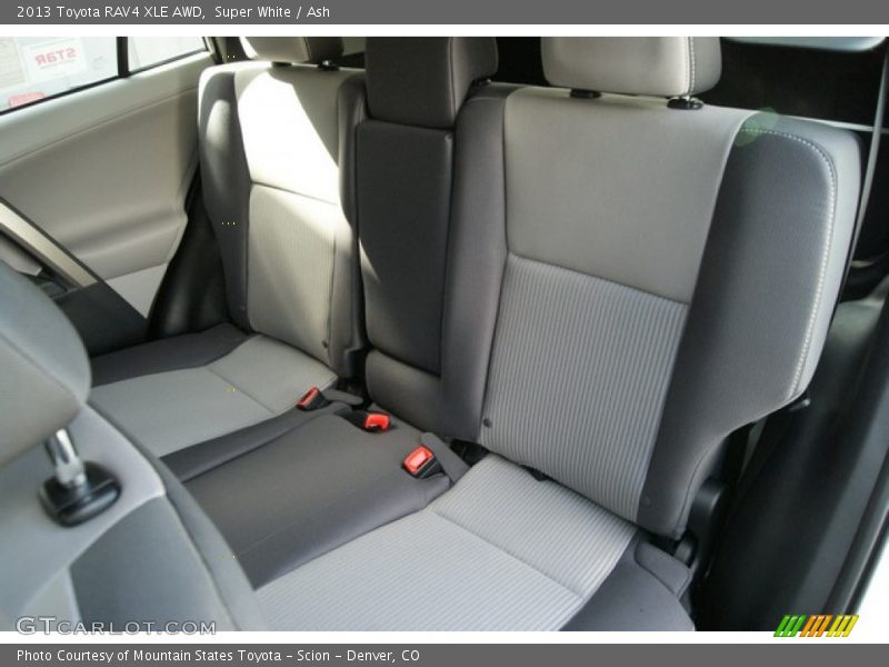 Super White / Ash 2013 Toyota RAV4 XLE AWD