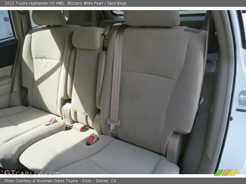 Blizzard White Pearl / Sand Beige 2013 Toyota Highlander V6 4WD