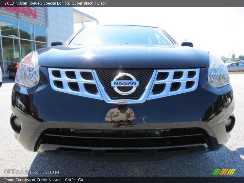 Super Black / Black 2013 Nissan Rogue S Special Edition