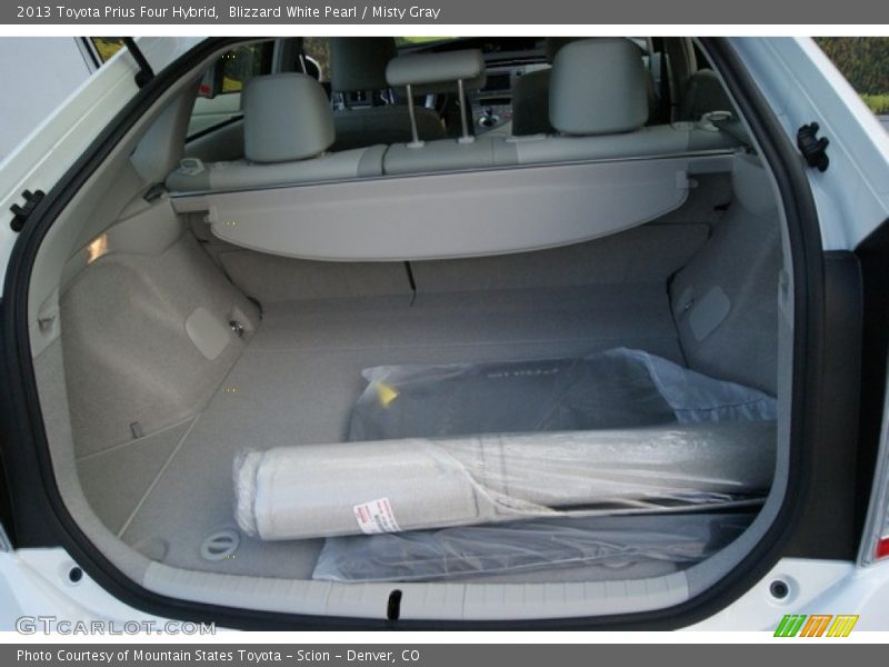 Blizzard White Pearl / Misty Gray 2013 Toyota Prius Four Hybrid