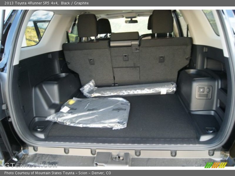 Black / Graphite 2013 Toyota 4Runner SR5 4x4