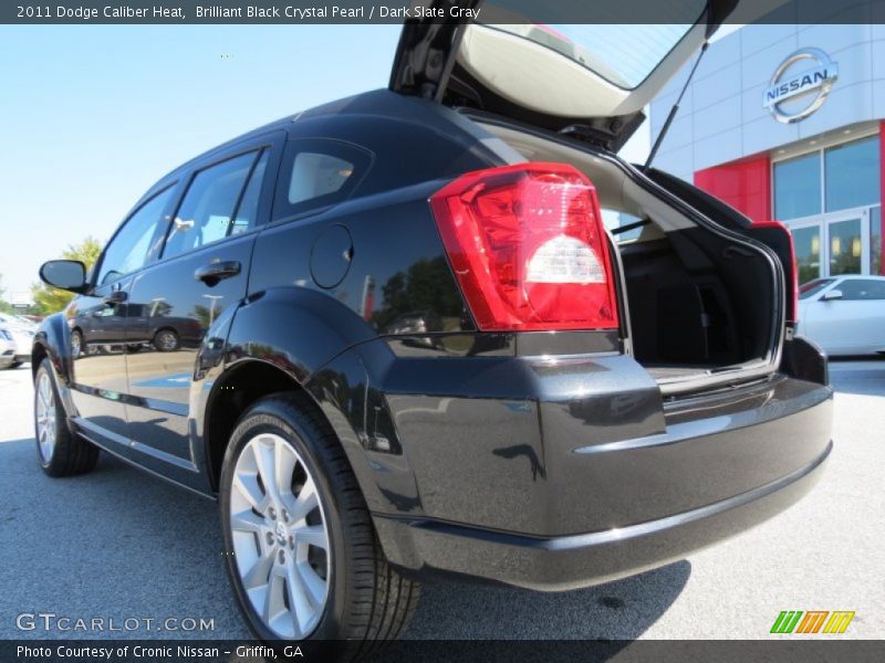 Brilliant Black Crystal Pearl / Dark Slate Gray 2011 Dodge Caliber Heat