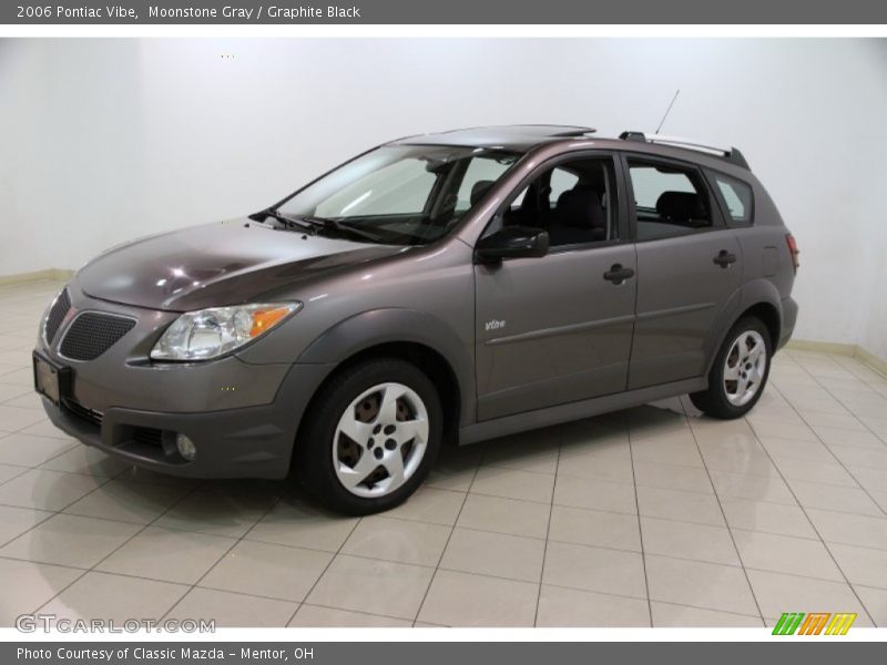 Moonstone Gray / Graphite Black 2006 Pontiac Vibe