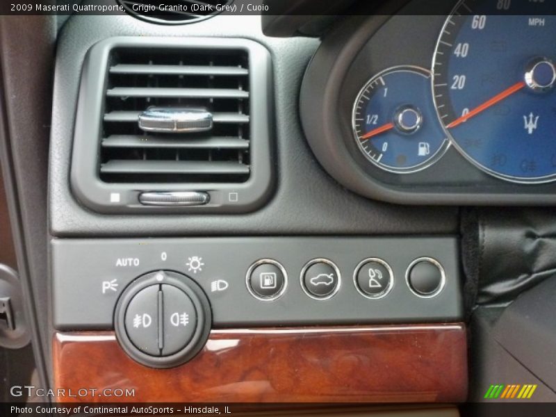 Grigio Granito (Dark Grey) / Cuoio 2009 Maserati Quattroporte