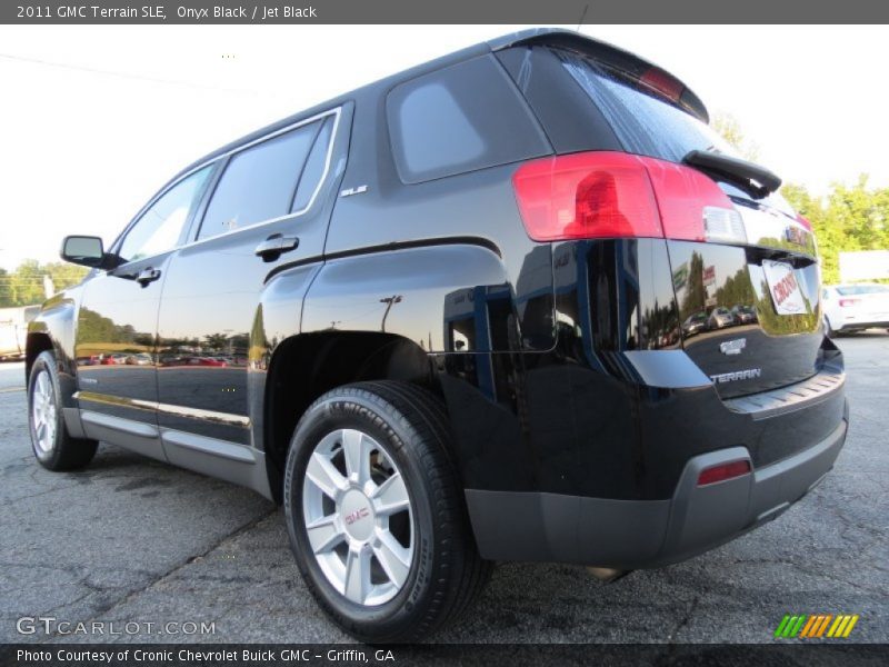 Onyx Black / Jet Black 2011 GMC Terrain SLE