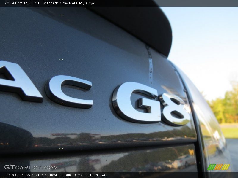Magnetic Gray Metallic / Onyx 2009 Pontiac G8 GT