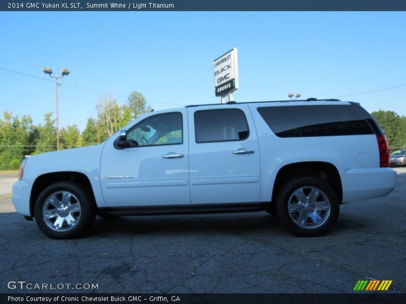 Summit White / Light Titanium 2014 GMC Yukon XL SLT