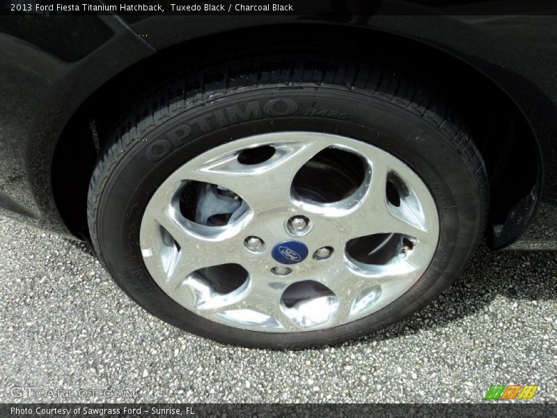 Tuxedo Black / Charcoal Black 2013 Ford Fiesta Titanium Hatchback